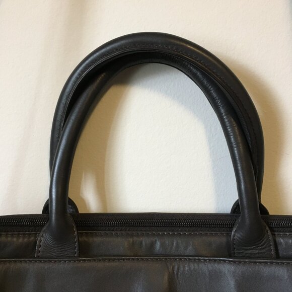 Visconti Genuine Leather Black Messenger/Briefcase/Laptop Bag - Picture 5 of 15